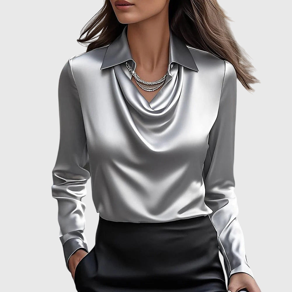 Isabella | Luxurious blouse with pleated neckline