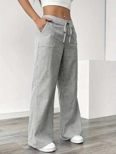 Alina | Elegant striped trousers with pockets