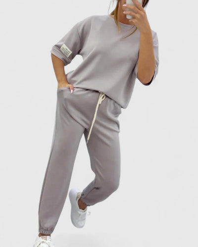 Amira | Comfortable women's set for everyday wear and leisure