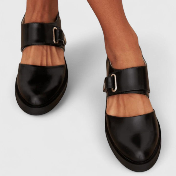 Elena | Elegant retro shoes in a classic style