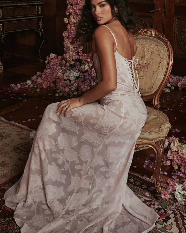 MAURICE | Romantic and elegant maxi dress