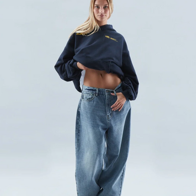 Sara | Cosy hoodie with heart motif – statement wear