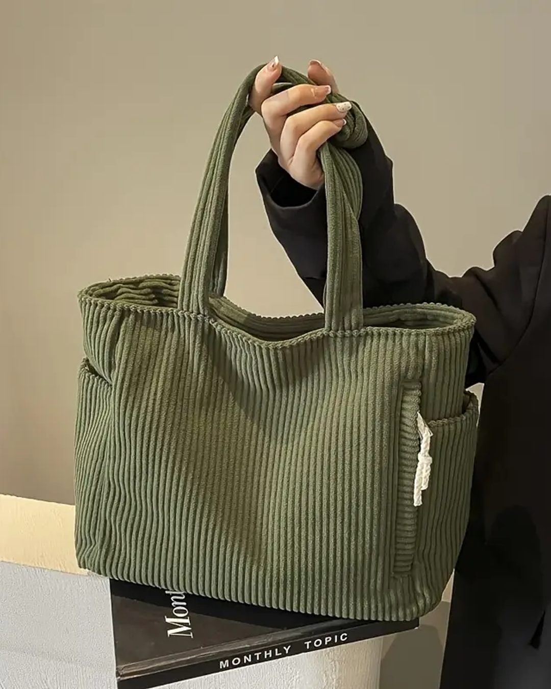 Marlis | Ribbed carrier bag with cord detail