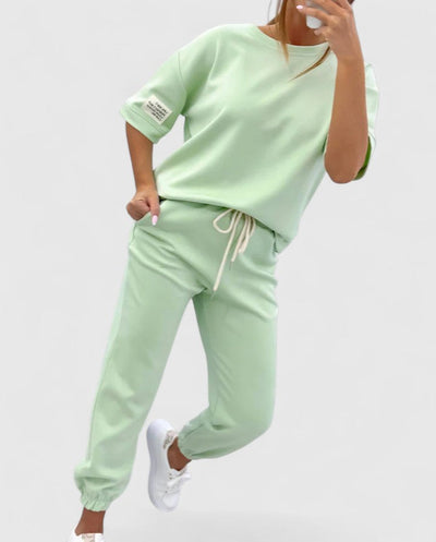 Amira | Comfortable women's set for everyday wear and leisure