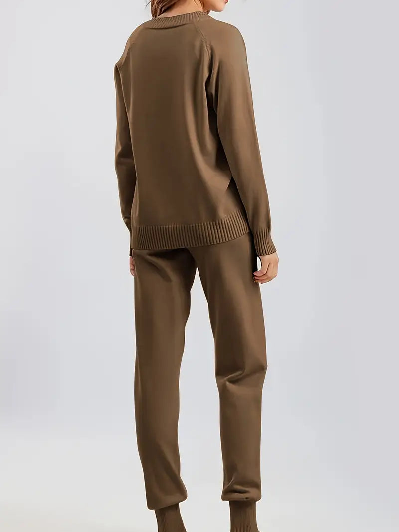 Fiona | Two-piece outfit with a casual long-sleeved look