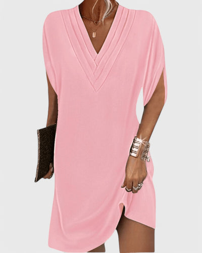 Emilie elegant dress with a flattering cut