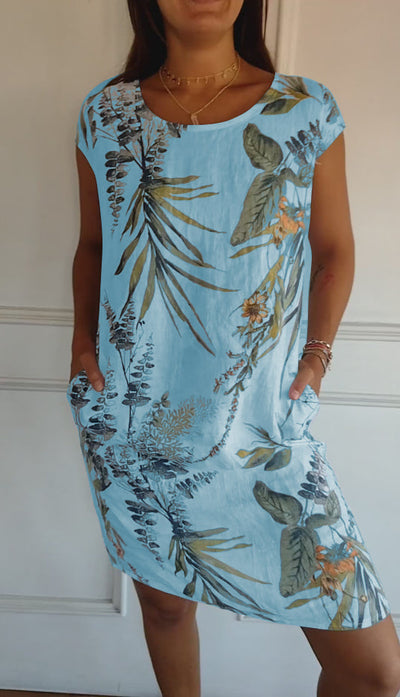 Annelinne | Comfortable dress with round neckline