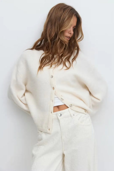 Nora | Knitted cardigan for cosy days