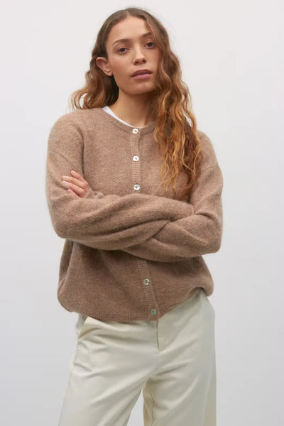 Nora | Knitted cardigan for cosy days
