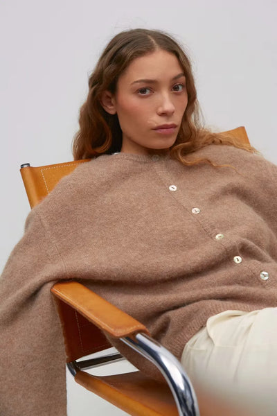 Nora | Knitted cardigan for cosy days