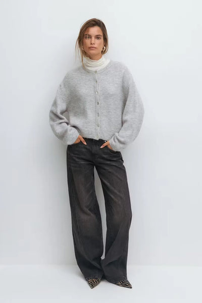 Nora | Knitted cardigan for cosy days