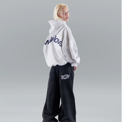 Sara | Cosy hoodie with heart motif – statement wear