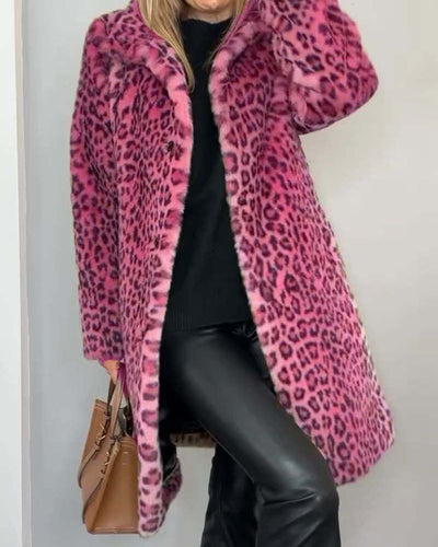 Amara | Long, soft jacket in a stylish leopard print