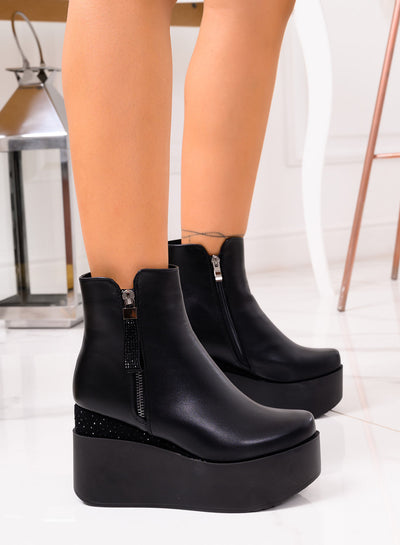 ELENA | Black ankle boots with sparkling accents