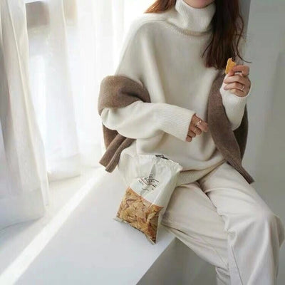 Freya | Classic women's jumper with texture