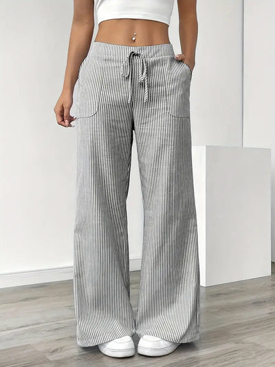 Alina | Elegant striped trousers with pockets