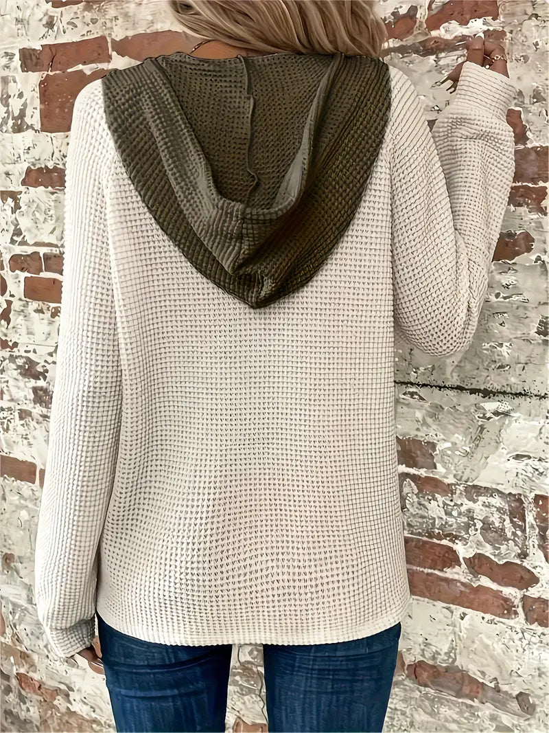 Elvira | Long-sleeved hoodie with button placket and drawstring