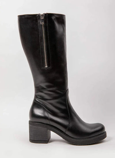 Amelia | Stylish leather boots with comfortable heels