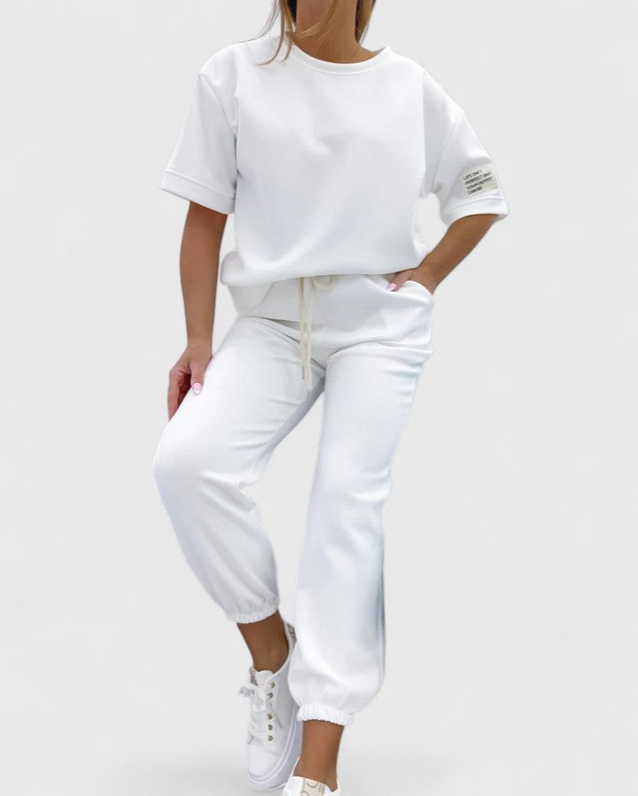 Amira | Comfortable women's set for everyday wear and leisure