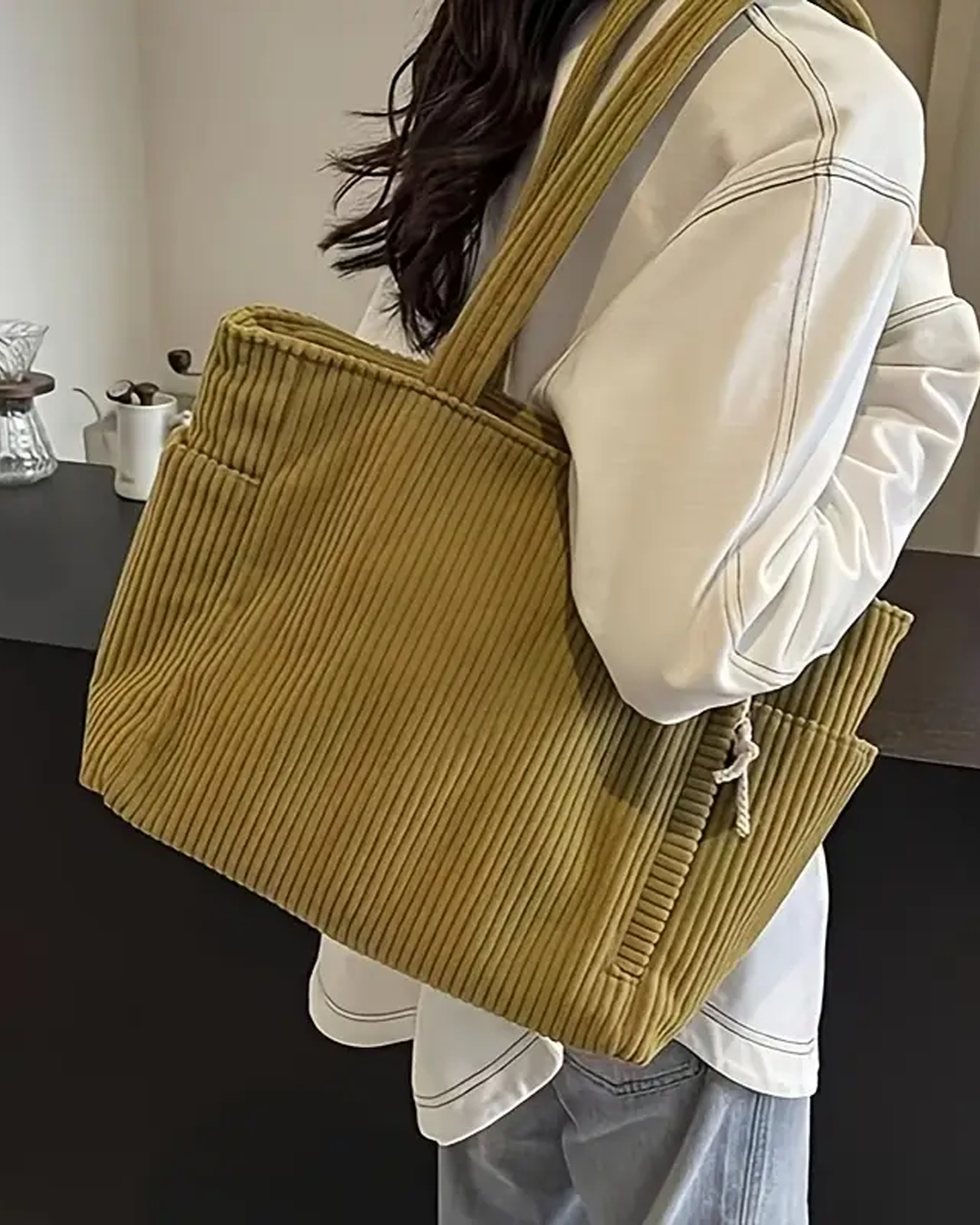 Marlis | Ribbed carrier bag with cord detail