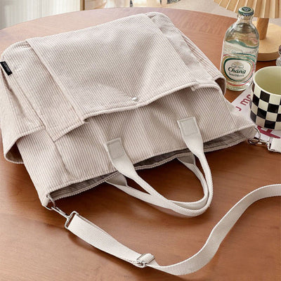 Luna | Corduroy shoulder bag with soft texture