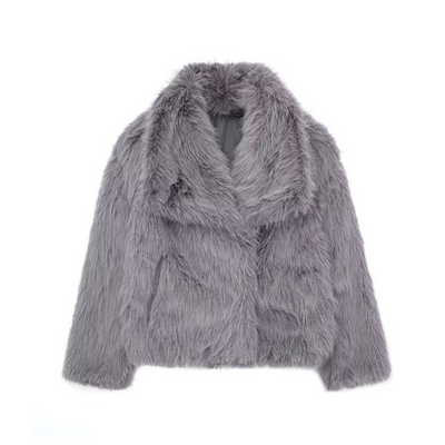 Nina | Cosy women's jacket made from luxurious faux fur