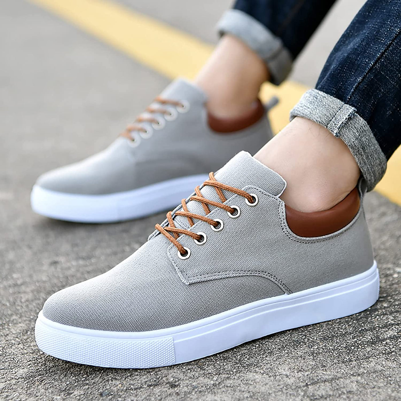 Max | Stylish trainers for men with a timeless look
