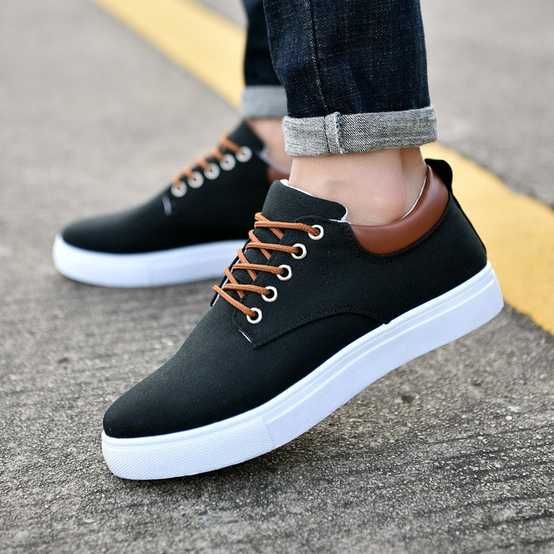 Max | Stylish trainers for men with a timeless look