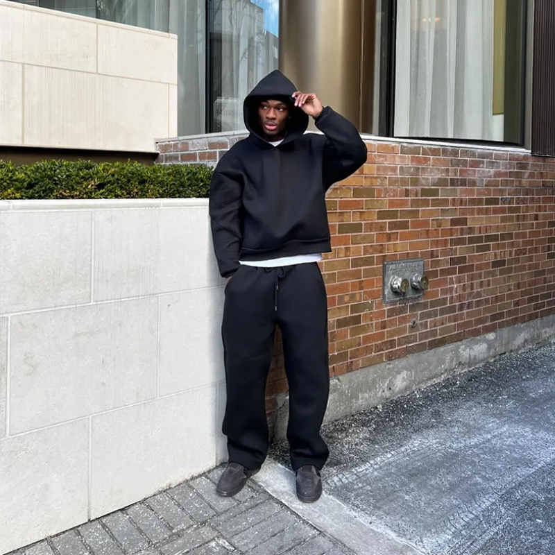 FlexFit | Joggers & hoodie in streetwear look set
