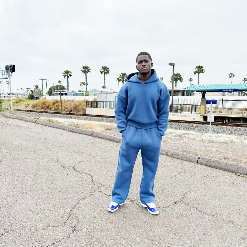 FlexFit | Joggers & hoodie in streetwear look set