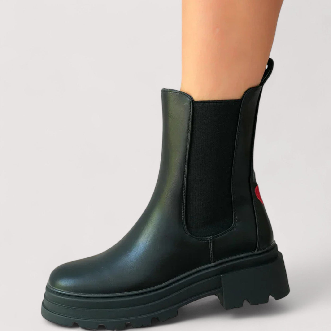 Helena | Stylish ankle boots with an elegant character