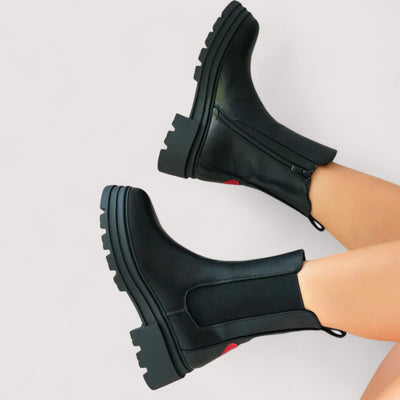 Helena | Stylish ankle boots with an elegant character