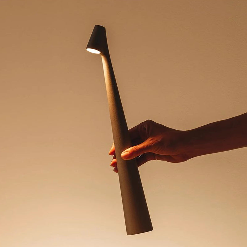Nova | Minimalist luminaire for modern spaces