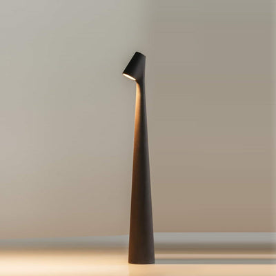Nova | Minimalist luminaire for modern spaces