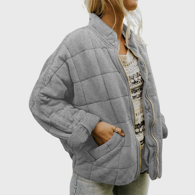 Clara | Quilted jacket with zip in a modern style