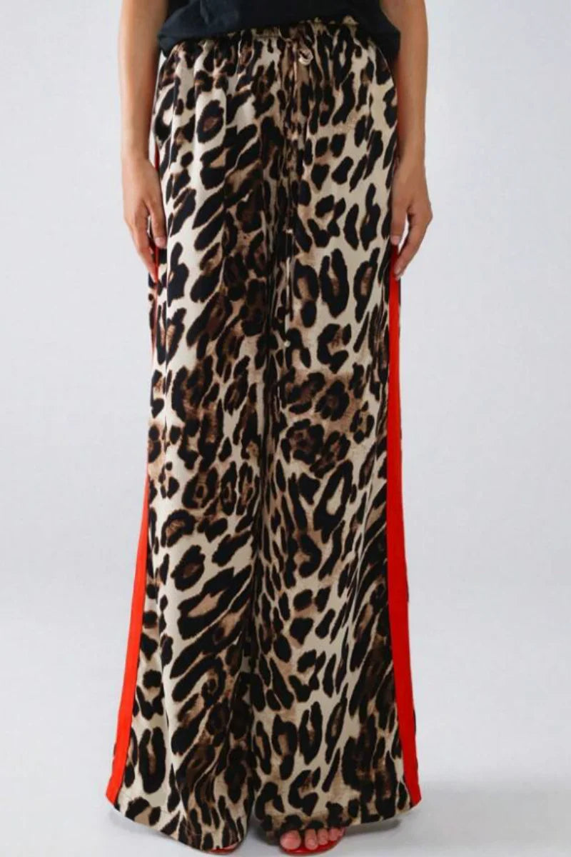 Claudia | Stylish trousers with leopard print and stripes