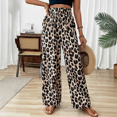 Marina | Lightweight trousers in a trendy leopard print