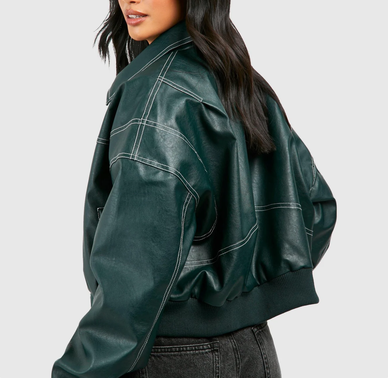 Faye | Oversized leather jacket with zip fastening