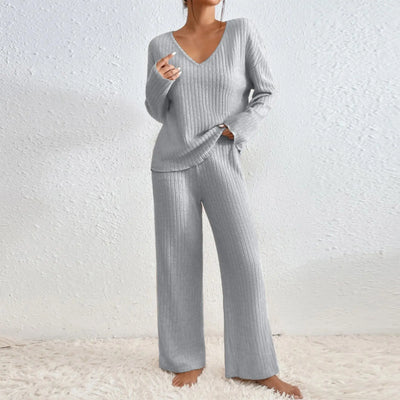 Isabella | Two-piece women's set with a modern style