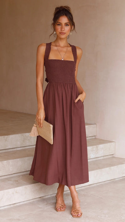 Leda | Elegant flowing maxi dress for women