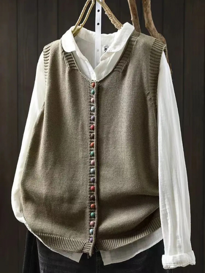 Juliette | Chic knitted waistcoat with button embellishment