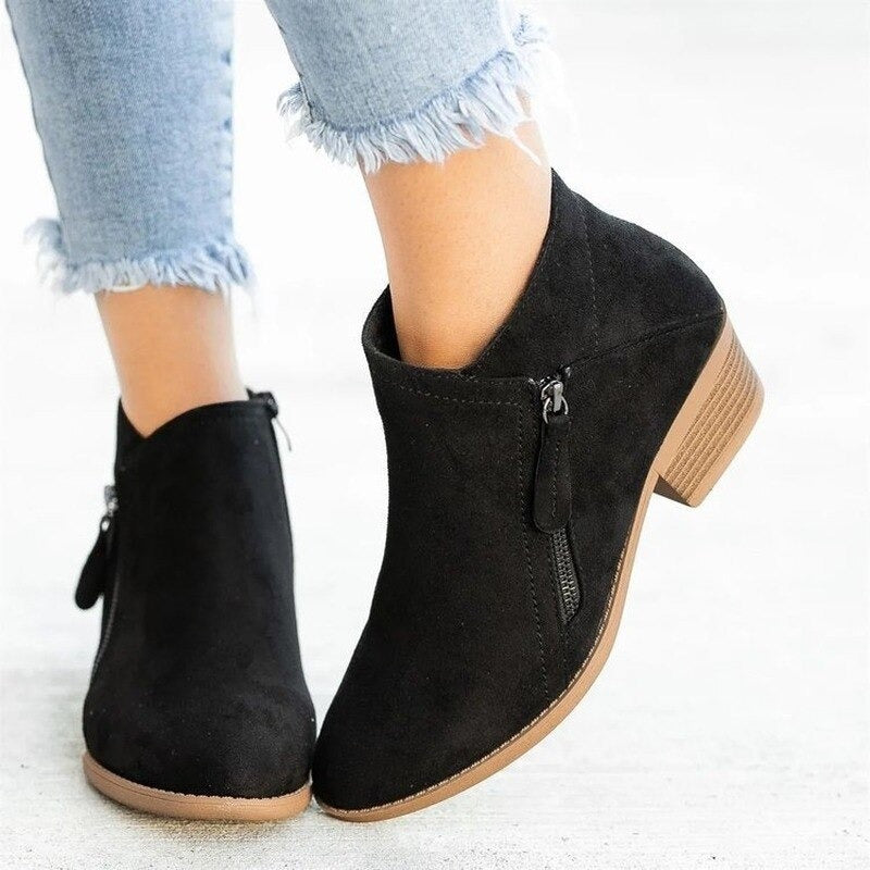 Sabrina | Elegant suede boots for women
