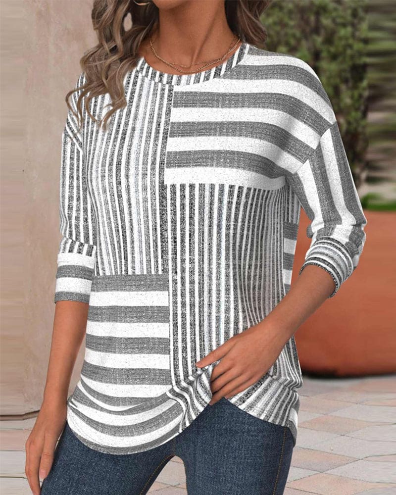 Laura | Casual striped top with print