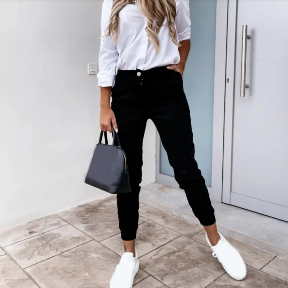 Amelia | Relaxed stretch trousers for women