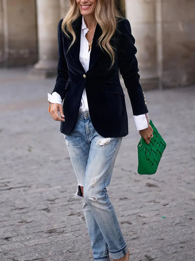 Bella | Elegant velvet blazer