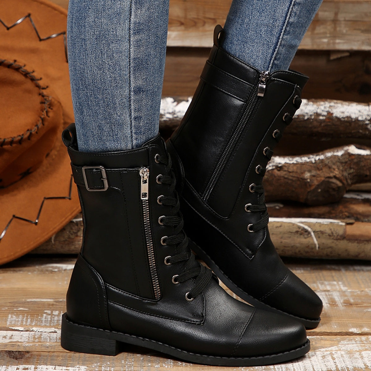 Claudia | Classic ankle boots in a timeless design