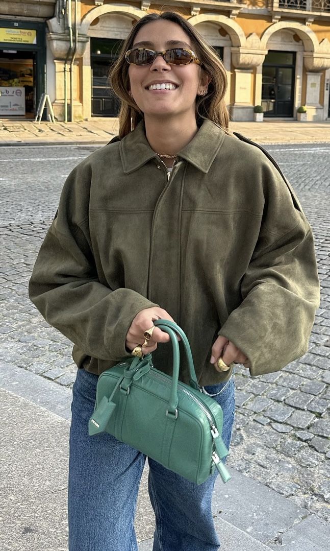 Lina | Stylish suede jacket for women in a pilot look