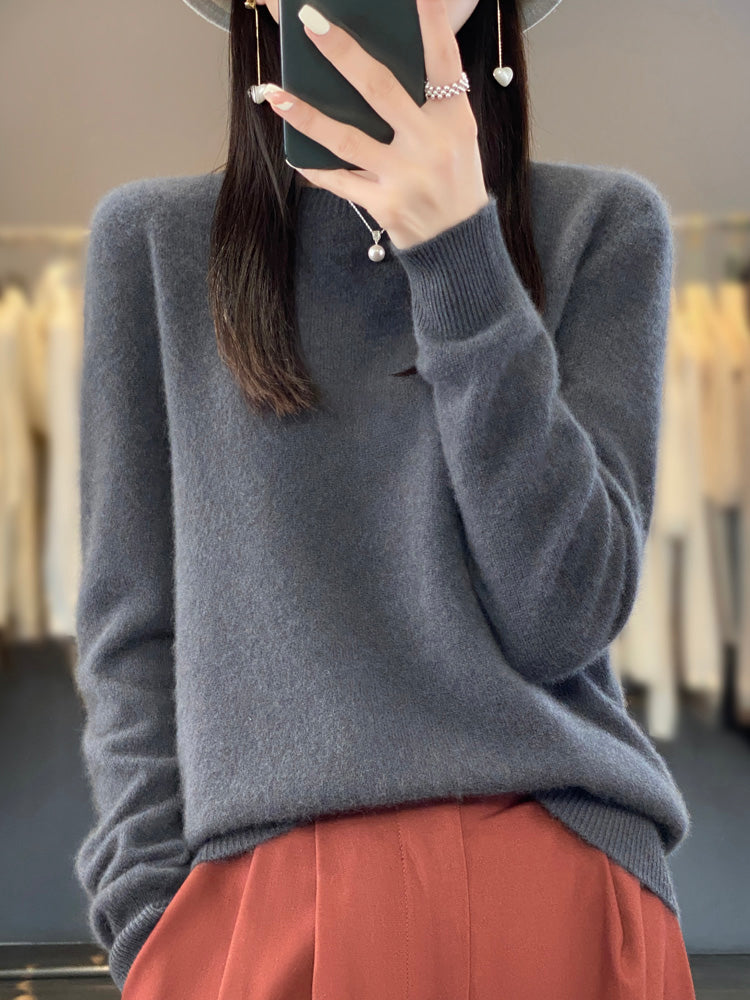 CLARA | Comfortable jumper for winter and autumn