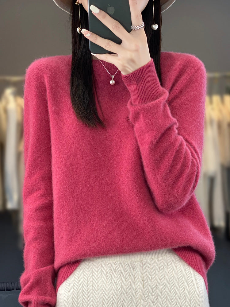 CLARA | Comfortable jumper for winter and autumn