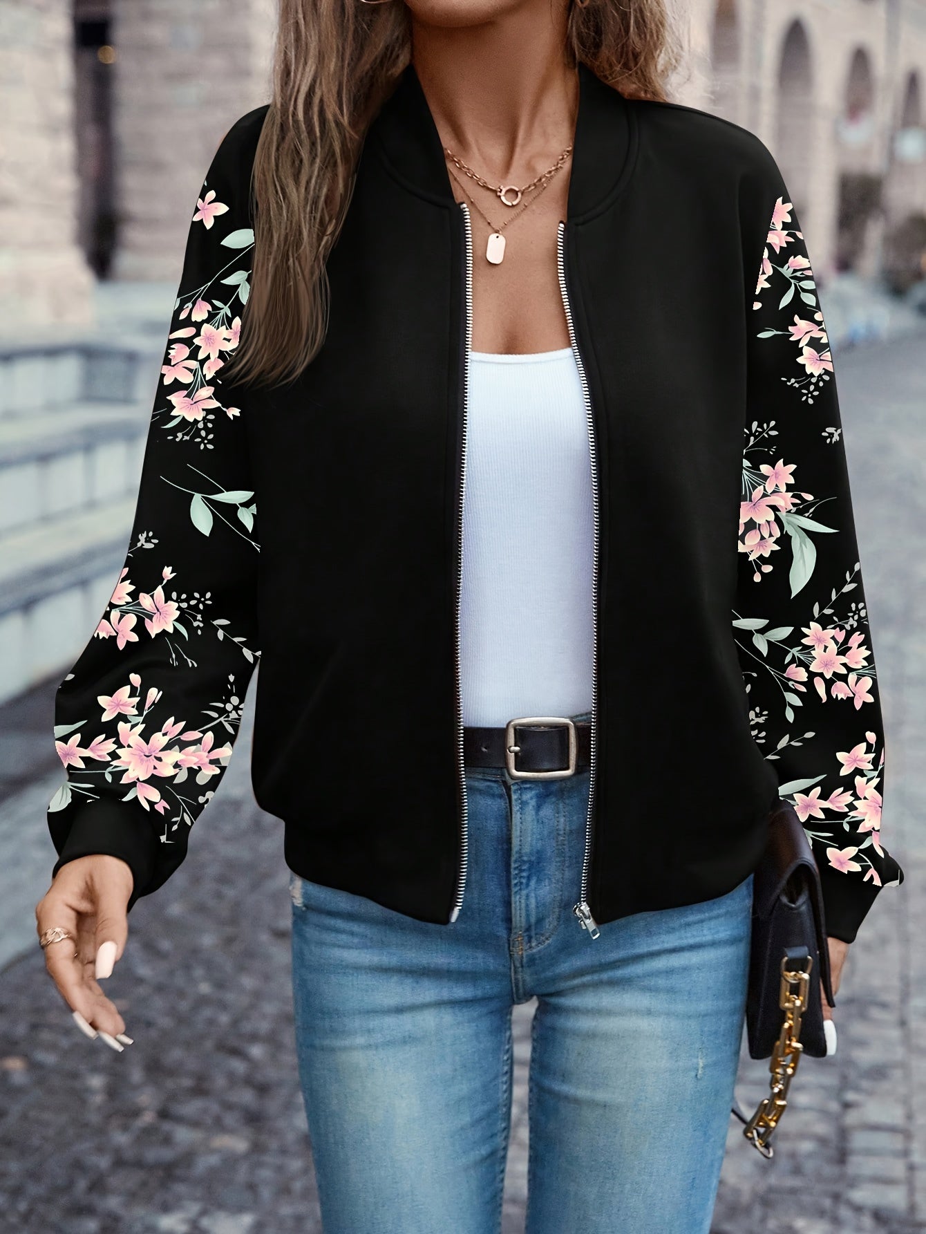 Leona | Floral bomber jacket in a trendy design